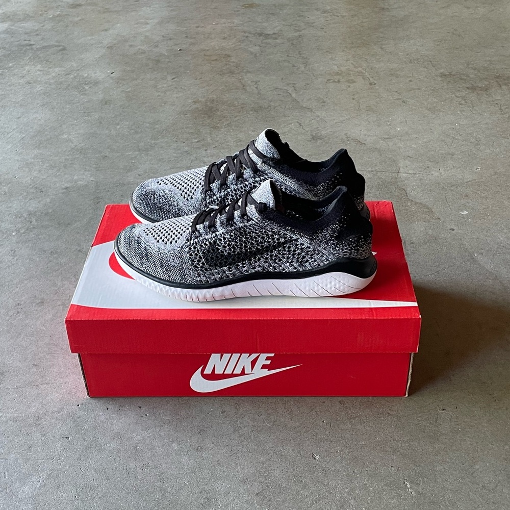 Nike Free RN Flyknit 2018 Black/White Running/Training Sneakers/Shoes 6.5 Youth